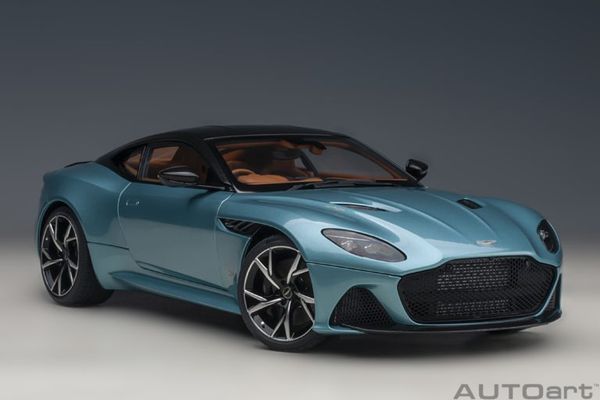 Xe mô hình Aston Martin DBS Superleggera 1:18 Autoart (Caribbean Pearl Blue)