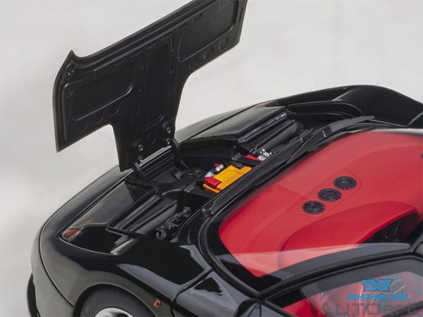 Xe Mô Hình Bugatti EB110 SS 1:18 Autoart ( Đen )