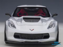 Xe Mô Hình Chevrolet Corvette C7 Z06 1:18 AUTOart ( Bạc )