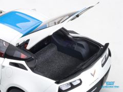 Xe Mô Hình Chevrolet Corvette Grand Sport 1:18 Autoart ( Trắng / Xanh dương )