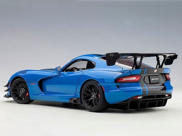 Xe Mô Hình Dodge Viper GTS-R Commemorative Edition ACR 2017 1:18 Autoart ( Xanh )