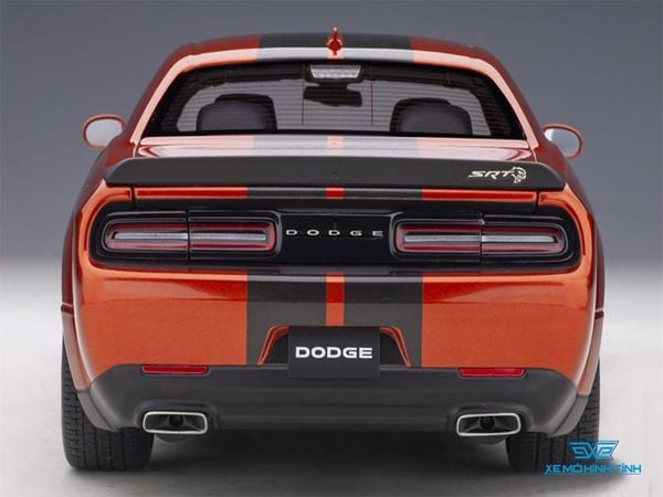 Xe Mô Hình Dodge Challenger SRT Hellcat Widebody 2018 1:18 AUTOart ( Cam )