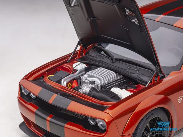 Xe Mô Hình Dodge Challenger SRT Hellcat Widebody 2018 1:18 AUTOart ( Cam )