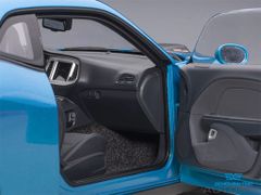 Xe Mô Hình Dodge Challenger 392 Hemi Scat Pack Shaker 2018 1:18 AUTOart ( Xanh )