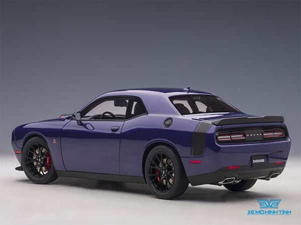 Xe Mô Hình Dodge Challenger 392 Hemi Scat Pack Shaker 2018 1:18 AUTOart ( Tím )