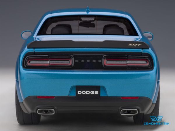 Xe Mô Hình Dodge Challenger Demon SRT 1:18 AUTOart ( Xanh )