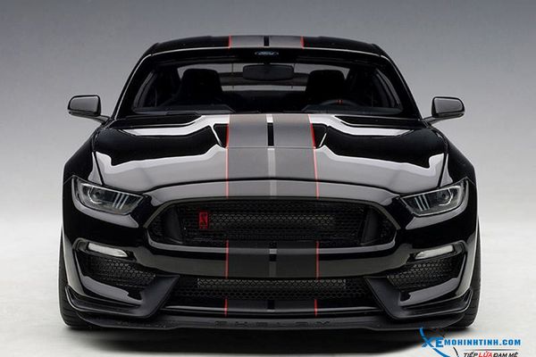 1/18 FORD SHELBY GT-350R (SHADOW BLACK W/ BLACK STRIPES)