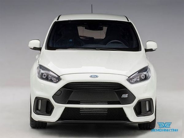 Xe Mô Hình Ford Focus RS 2016 1:18 Autoart ( Frozen White )