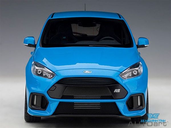 Xe Mô Hình Ford Focus RS 2016 1:18 Autoart (NITROUS BLUE)