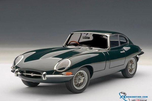 1:18 JAGUAR E-TYPE COUPE SERIES I 3.8 (GREEN)(WITH METAL WIRE-SPOKE WHEELS)