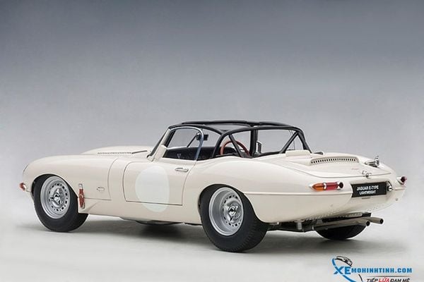 1/18 JAGUAR LIGHTWEIGHT E-TYPE (WHITE)