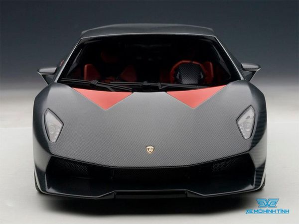 XE MÔ HÌNH LAMBORGHINI SESTO ELEMENTO 1:18 AUTOART (CARBON)