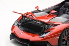 XE MÔ HÌNH LAMBORGHINI AVENTADOR J 1:18 AUTOART (ĐỎ)