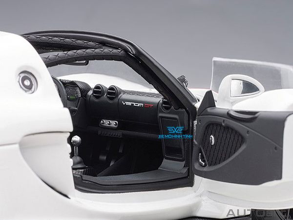 Xe Mô Hình Hennessey Venom GT Spyder Edition 1:18 Autoart ( Trắng )