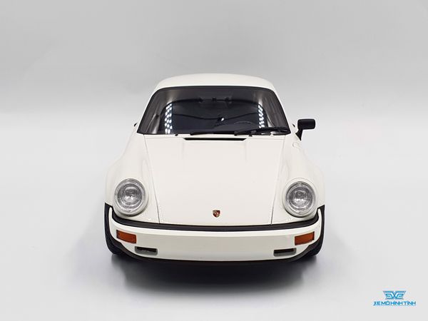 Xe Mô Hình Porsche 911 SC RS 1984 1:18 GTSpirit ( Trắng )