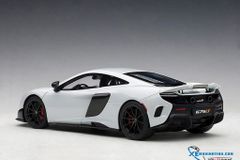 Xe Mô Hình McLAREN 675 LT 1:18 Autoart ( Trắng )