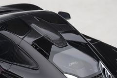 Xe Mô Hình McLAREN P1 1:18 Autoart (FIRE BLACK W/ RED/BLACK INTERIOR)