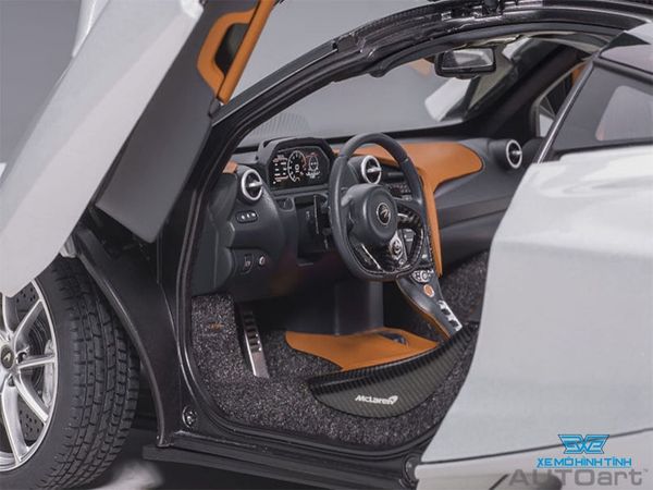 Xe Mô Hình McLaren 720s AUTOart 1:18 Autoart (Trắng)