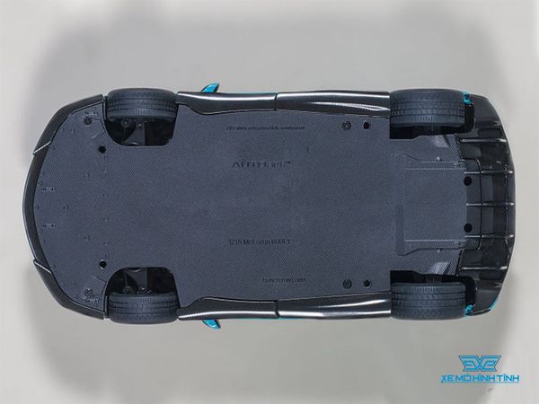 Xe Mô Hình McLaren 600LT 1:18 Autoart ( Xanh Dương )