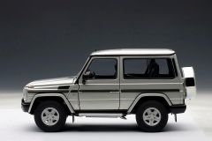 Xe Mô Hình Mercedes-Benz G Model 90'S Swb 1:18 Autoart (Bạc)