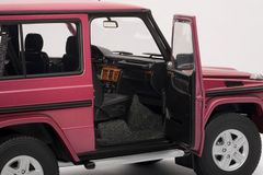 1/18 MERCEDES-BENZ G-MODEL 90'S SWB (RED)