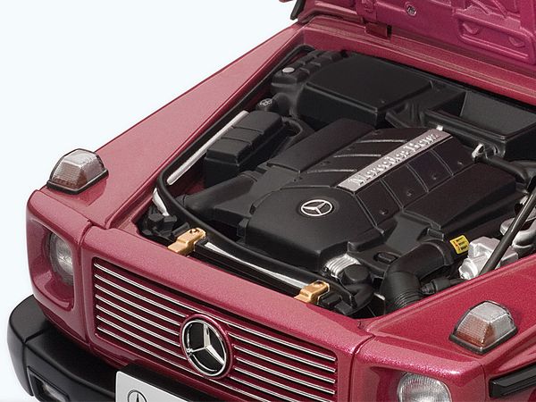 1/18 MERCEDES-BENZ G-MODEL 90'S SWB (RED)