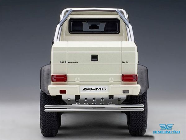 Xe Mô Hình Mercedes-Benz G63 AMG 6x6 1:18 Autoart ( Trắng )