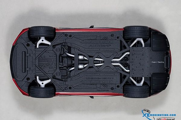 Xe Mô Hình MERCEDES-AMG GT R 1:18 Autoart (DESIGNO CARDINAL RED METALLIC)