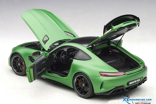 Xe Mô Hình Mercedes-AMG GT R 1:18 Autoart ( Xanh Lá )