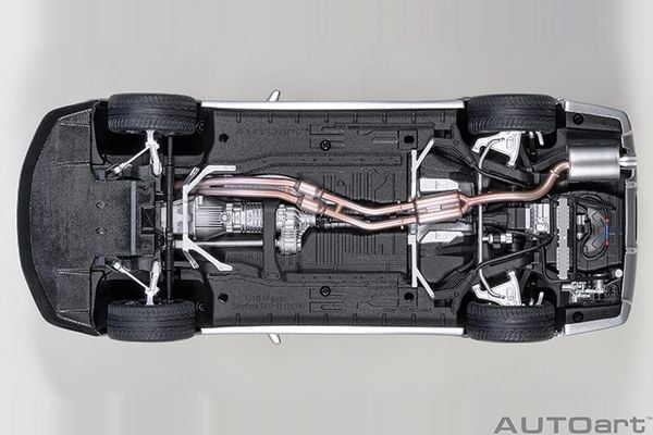 Xe Mô Hình NISMO R34 GT-R Z-TUNE 1:18 AUTOart (Z-TUNE SILVER)