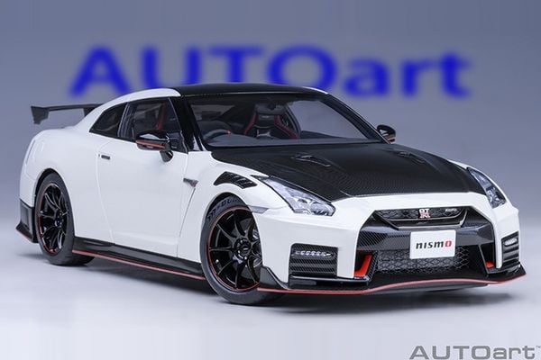 Xe Mô Hình NISSAN GT-R (R35) NISMO 2022 SPECIAL EDITION 1:18 AUTOart ( Brilliant White Pearl )