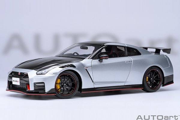 Xe Mô Hình Nissan GT-R R35 Nismo 2022 1:18 Autoart ( Ultimate Metal Silver )