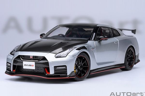 Xe Mô Hình Nissan GT-R R35 Nismo 2022 1:18 Autoart ( Ultimate Metal Silver )