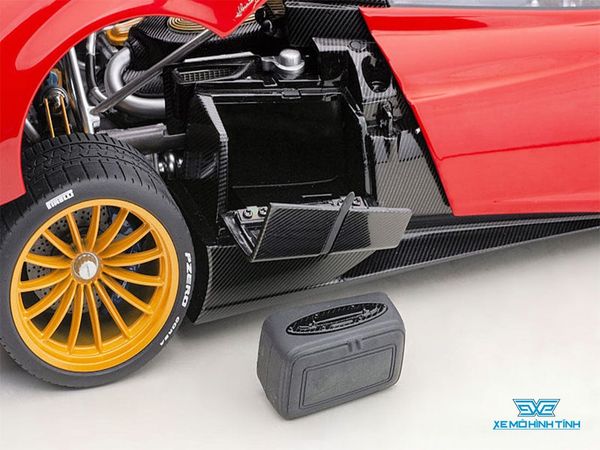 Xe Mô Hình Pagani Huayra Roadster 1:18 AUTOart ( Đỏ )