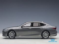 Xe Mô Hình Lexus LS500H 1:18 AUTOart ( Xám Nội Thất Đỏ )