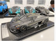 Xe Mô Hình Koenigsegg Regera 1:18 FrontiArt ( Carbon Gold )