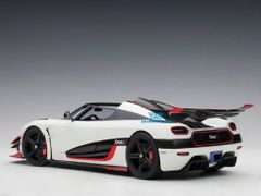 Xe Mô Hình Koenigsegg One:1 1:18 Autoart ( Trắng Viền Đen Đỏ )