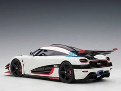 Xe Mô Hình Koenigsegg One:1 1:18 Autoart ( Trắng Viền Đen Đỏ )