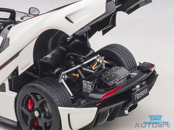 Xe Mô Hình Koenigsegg Regera 1:18 AUTOart ( Trắng )