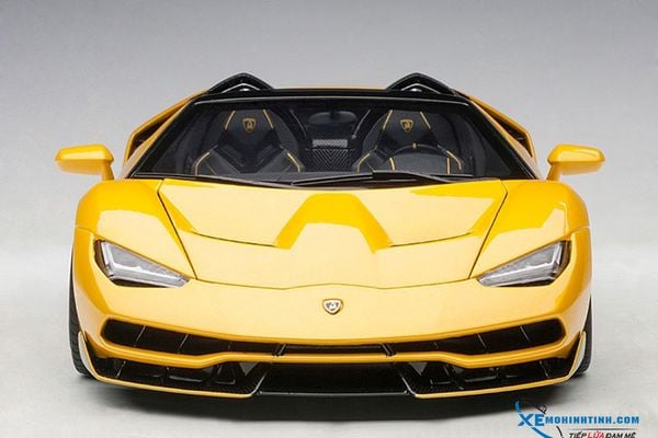 1/18 LAMBORGHINI CENTENARIO ROADSTER (GIALLO INTI/PEARL YELLOW)