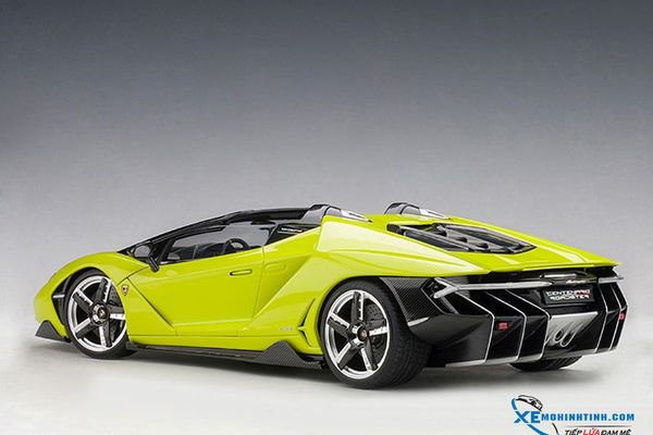 1/18 LAMBORGHINI CENTENARIO ROADSTER (VERDE SCANDAL/SOLID LIGHT GREEN)