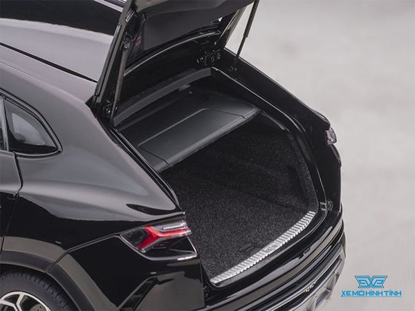 Xe Mô Hình Lamborghini Urus 1:18 AUTOart ( Đen )