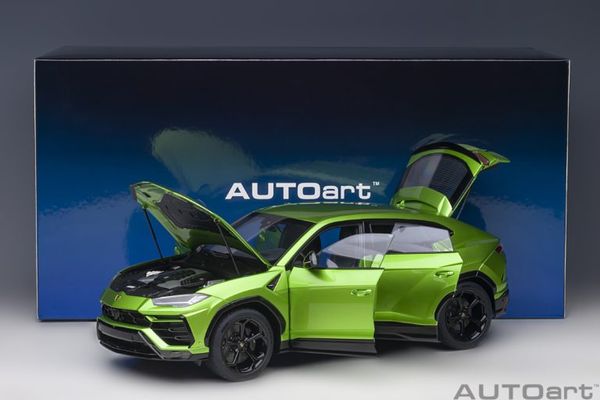 Xe Mô Hình Lamborghini Urus 1:18 AUTOart (Verde Selvans)