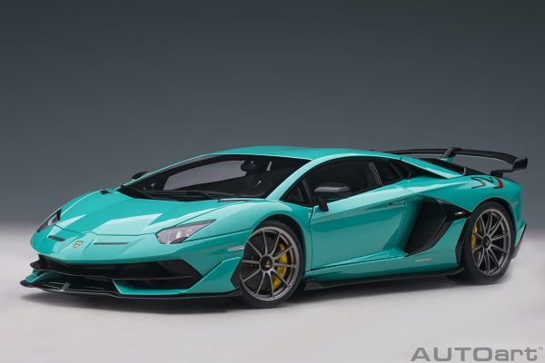 Xe Mô Hình Lamborghini Aventador SVJ 1:18 AUTOart ( Xanh)