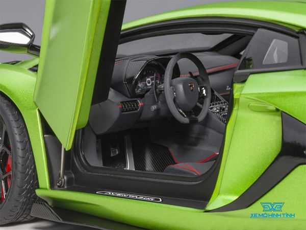 Xe Mô Hình Lamborghini Aventador SVJ 1:18 AUTOart ( Xanh Lá Nhám )