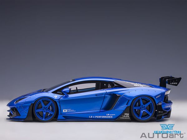 Xe Mô Hình Liberty Walk LB-WORKS Lamborghini Aventador Limited Edition 1:18 AUTOart ( Xanh )