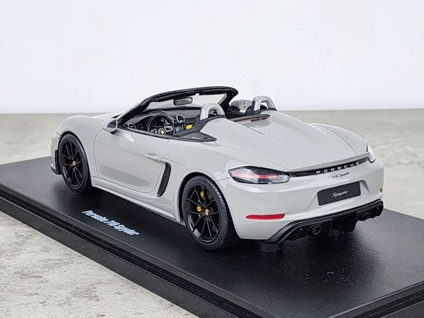 Xe Mô Hình Porsche Spyder 