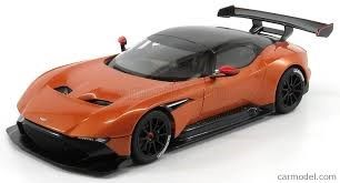 Xe Mô Hình Aston Martin Vulcan 2015 1:18 Autoart ( Madagascar Orange )