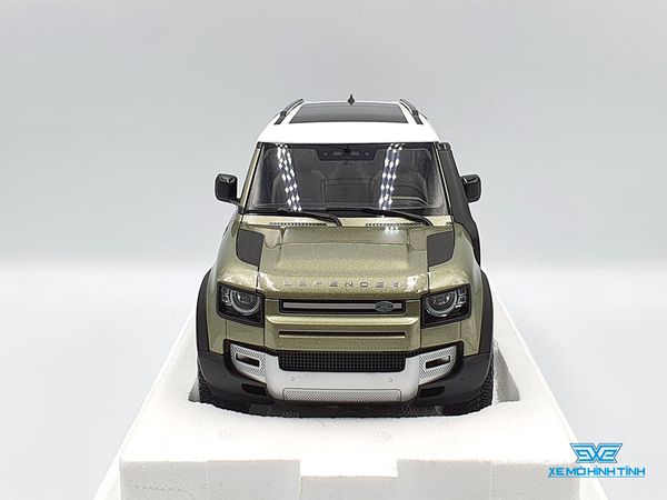 Xe Mô Hình Land Rover Defender 90 Bản 2 Cửa 2020 1:18 Almost Real ( Pangea Green )