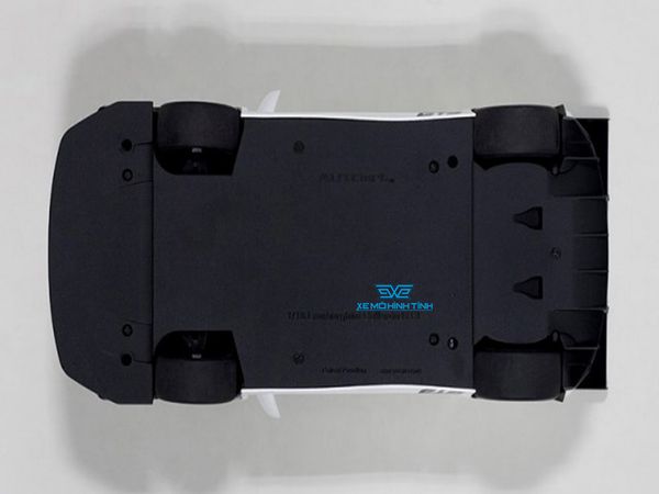 Xe Mô Hình Lamborghini Gallardo GT3 FL2 2013 1:18 Autoart (Trắng )